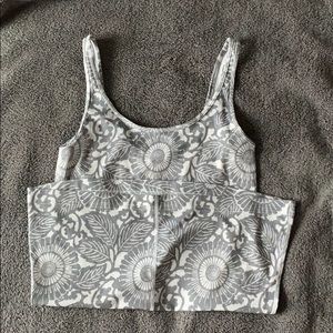 Lululemon Daily Tank, grey white